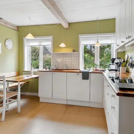 Cozy In Samso With Kitchen Nordby (Midtjylland)